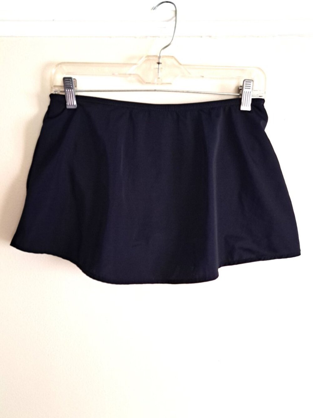 ISLANDER Women's Black Swim Skirt Size 8 EUC